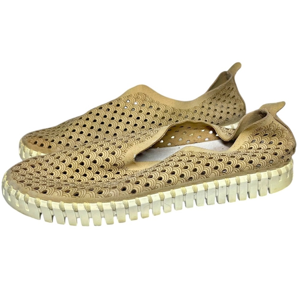 Ilse Jacobsen Tulip Women’s Shoes Size 38 US 7.5 Scalloped Sneakers Slip On